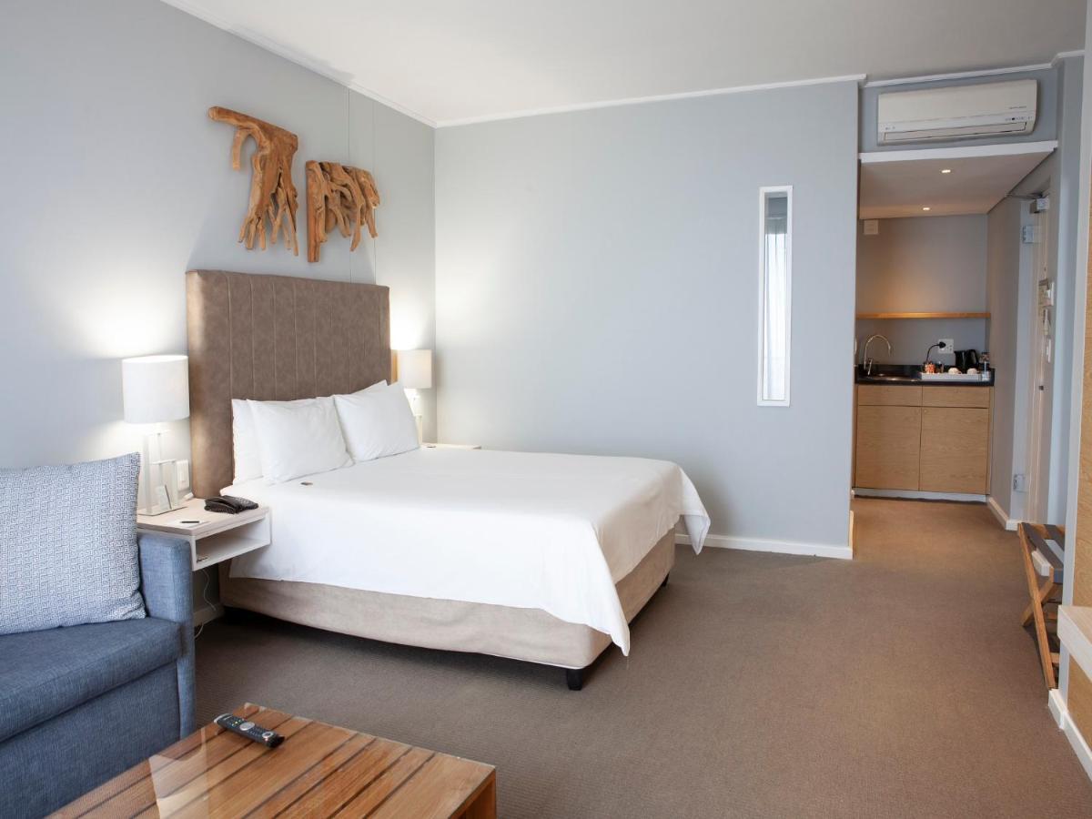 Atlantic Beach Hotel Melkbosstrand Esterno foto